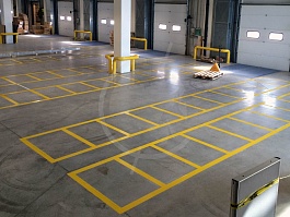 Склад DHL
